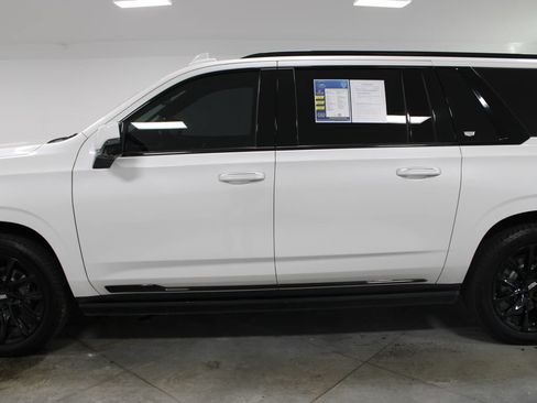 Used 2021 Cadillac Escalade ESV Sport Platinum AWD/4WD image 7
