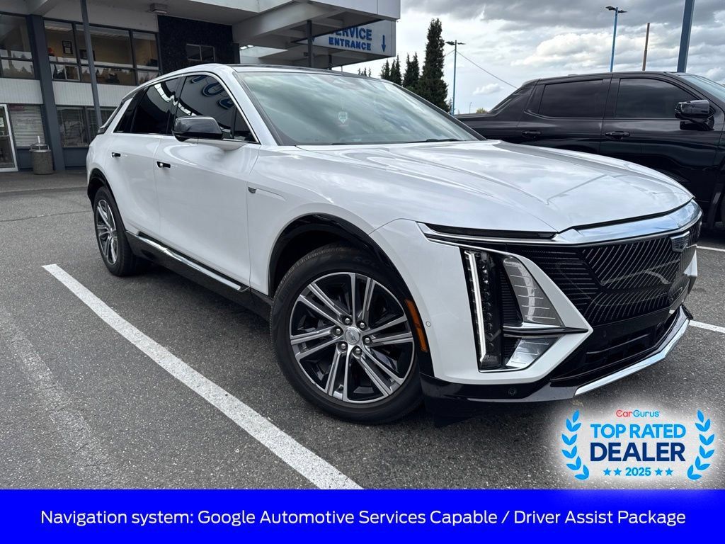 Used 2024 Cadillac Lyriq Luxury RWD image 1