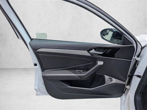 Used 2020 Volkswagen Jetta R-Line w/ R-Line Cold Weather Package FWD image 22