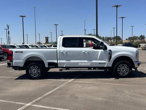 Used 2025 Ford F250 Lariat AWD/4WD image 6