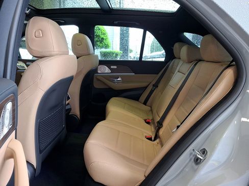 New 2026 Mercedes-Benz GLE 450 4MATIC image 6