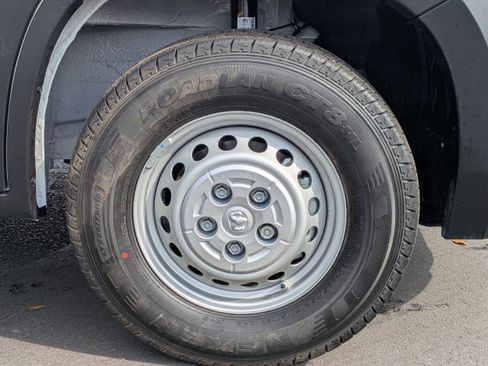 New 2026 RAM ProMaster 2500 w/ Convenience Group image 11