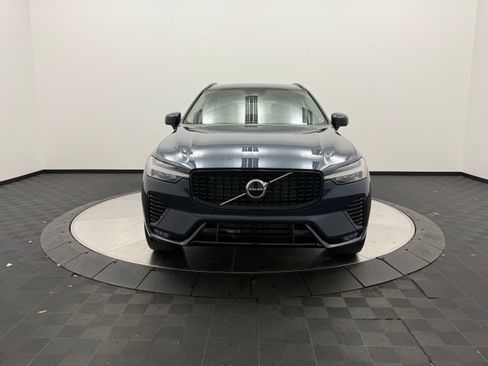 Certified 2024 Volvo XC60 B5 Core w/ Protection Package Premier AWD/4WD image 2