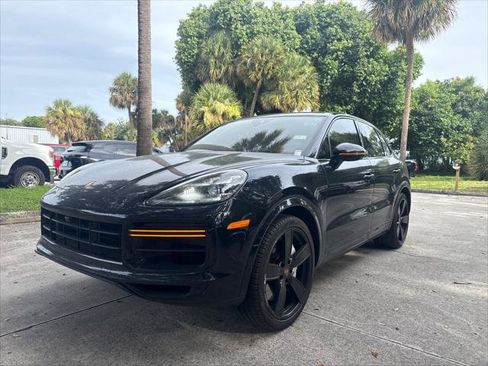 Used 2019 Porsche Cayenne Turbo AWD/4WD image 2