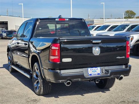 Used 2022 RAM 1500 Limited w/ Body Color Bumper Group image 7