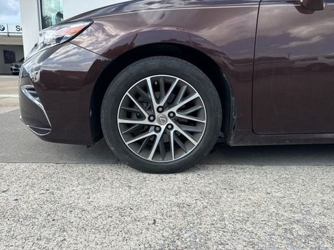 Used 2016 Lexus ES 350 w/ Luxury Package w/Wood Trim FWD image 26