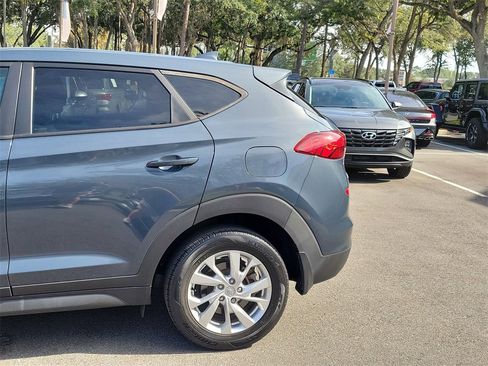 Certified 2021 Hyundai Tucson SE image 7