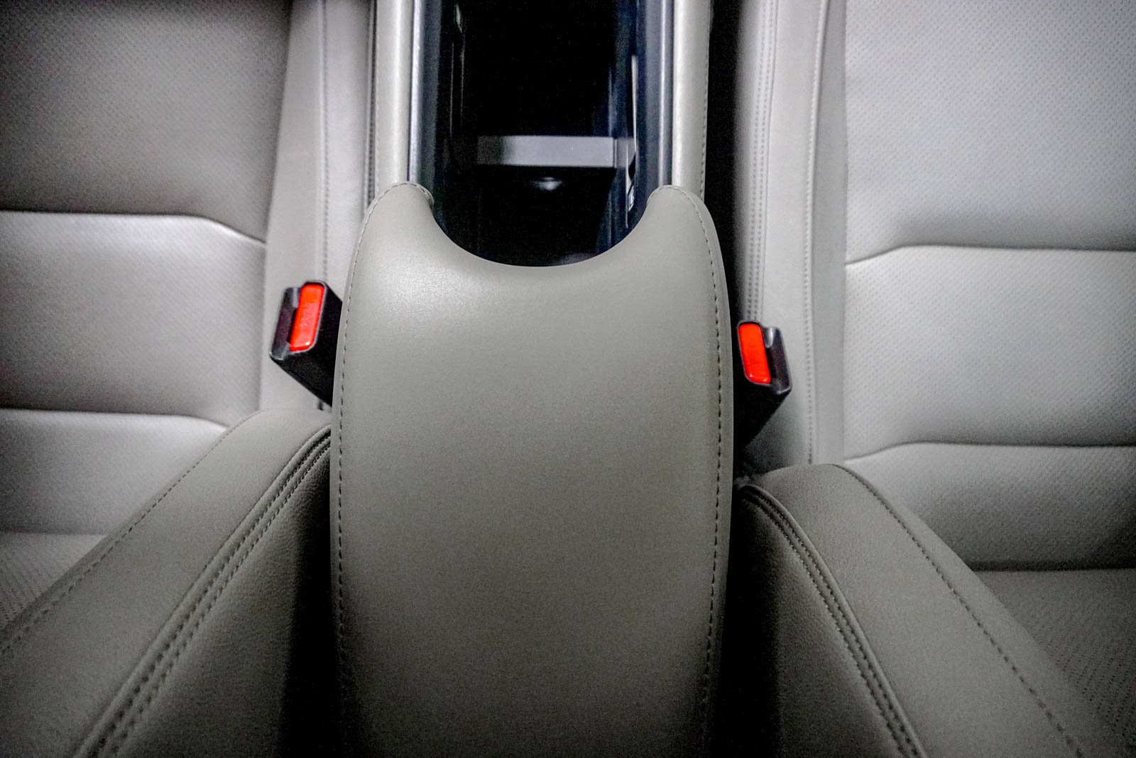Used 2020 Honda HR-V Touring image 29