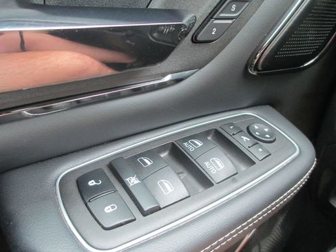 Used 2024 RAM 1500 Limited image 29