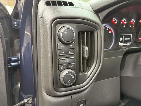 Used 2021 Chevrolet Silverado 1500 Custom image 20