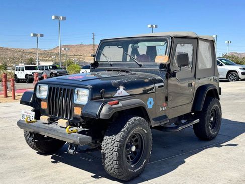 Used 1990 Jeep Wrangler S AWD/4WD image 3