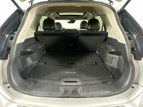Used 2017 Nissan Rogue SL w/ SL Premium Package FWD image 30