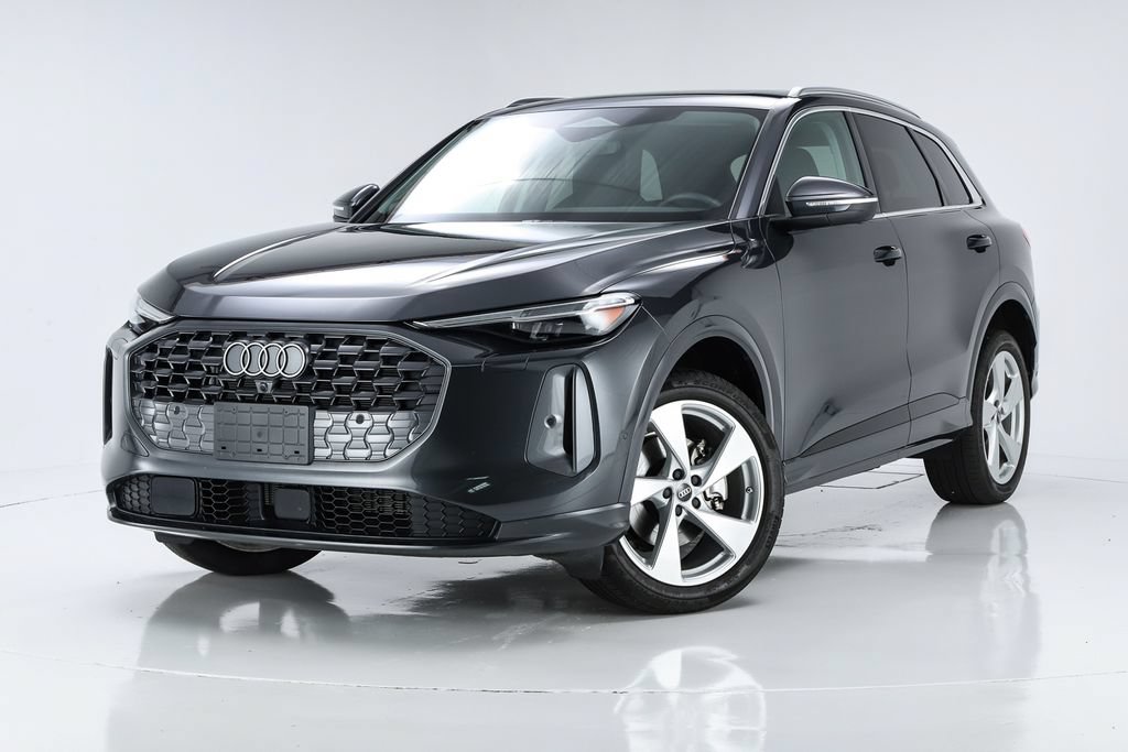 Used 2025 Audi Q5 Premium w/ Premium Plus AWD/4WD image 5