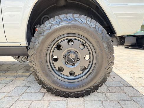 Used 2025 Ford Bronco Badlands AWD/4WD image 28