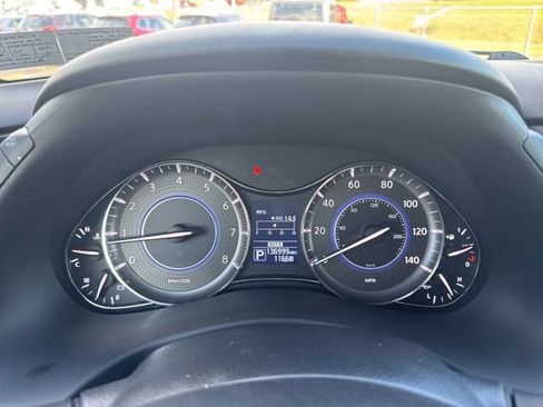 Used 2014 INFINITI QX80 4WD w/ Deluxe Touring Package image 25