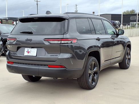 New 2025 Jeep Grand Cherokee L Limited image 6