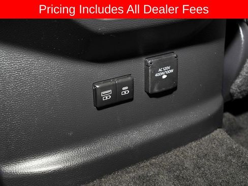 Used 2022 Toyota Tundra Limited w/ TRD Off-Road Package AWD/4WD image 7
