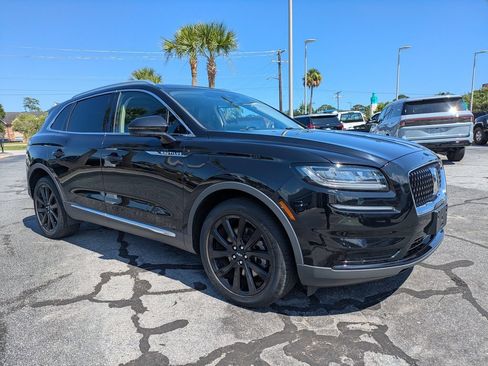 Certified 2023 Lincoln Nautilus Reserve w/ Monochromatic Package AWD/4WD image 2