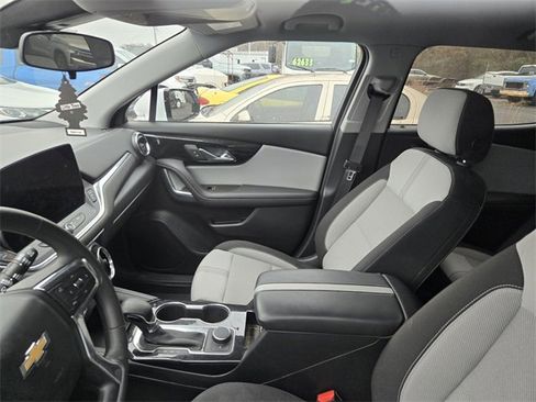 Used 2023 Chevrolet Blazer LT w/ LPO, Floor Liner Package image 8
