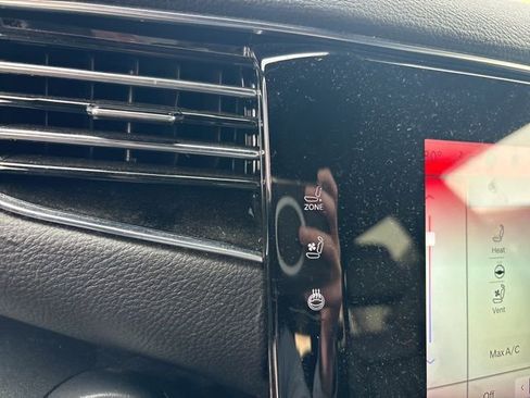 Used 2022 Jeep Wagoneer Series I w/ Premium Group I image 45