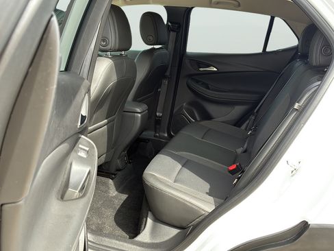 Used 2025 Buick Encore GX Preferred FWD image 16