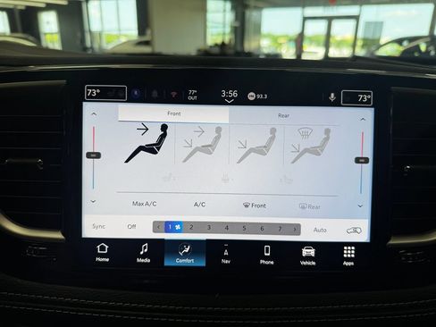New 2027 Chrysler Pacifica Select w/ Family Tech Group FWD image 31