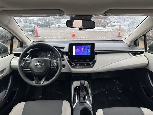 Used 2023 Toyota Corolla LE image 10