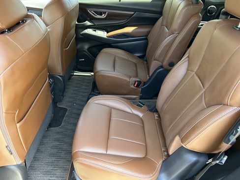 Used 2023 Subaru Ascent Touring AWD/4WD image 15