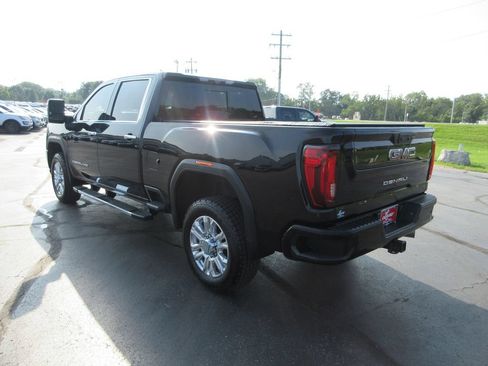 Used 2022 GMC Sierra 2500 Denali w/ Denali Ultimate Package AWD/4WD image 11
