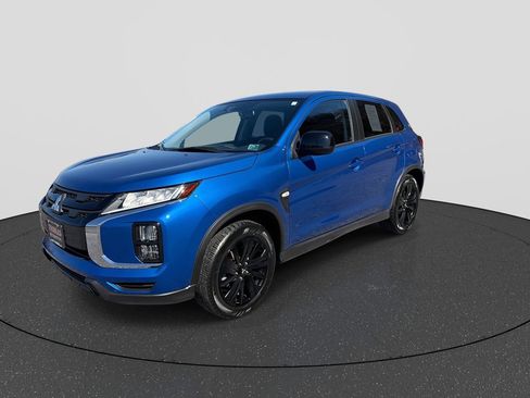 Used 2025 Mitsubishi Outlander Sport AWD image 4