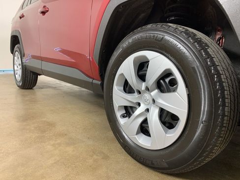 Used 2024 Toyota RAV4 LE image 6