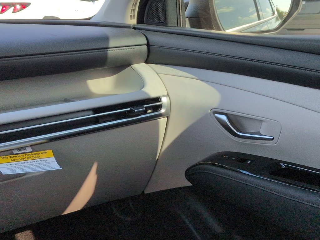 New 2026 Hyundai Tucson Limited FWD image 23