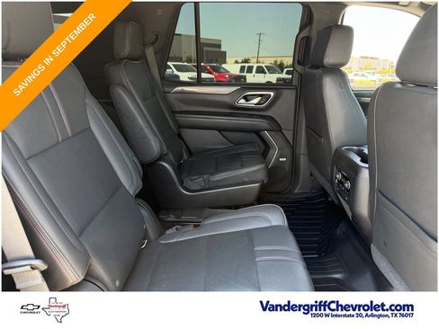 Used 2021 Chevrolet Tahoe RST w/ Luxury Package RWD image 29