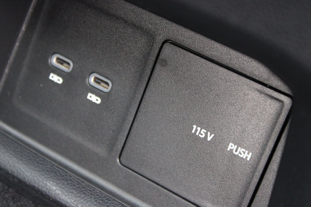 Used 2022 Volkswagen Atlas SE FWD image 22