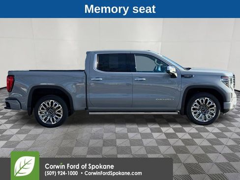 Used 2025 GMC Sierra 1500 Denali Ultimate image 10