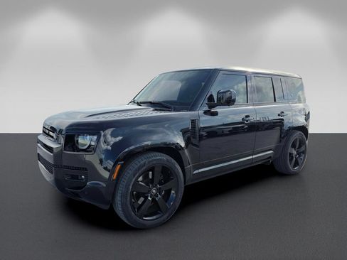 Used 2023 Land Rover Defender 110 V8 AWD/4WD image 8