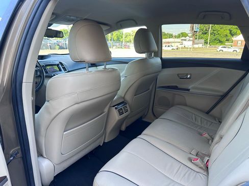 Used 2013 Toyota Venza XLE FWD image 13
