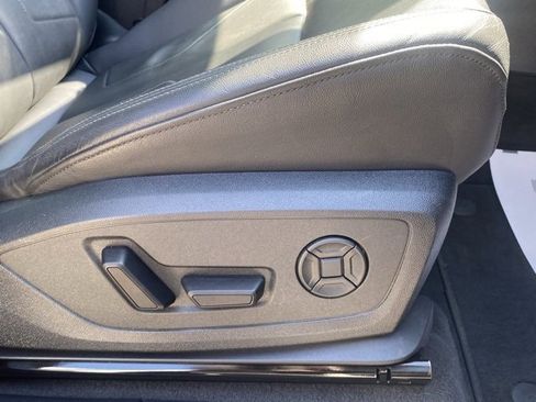 Used 2023 Audi Q3 2.0T Premium image 29