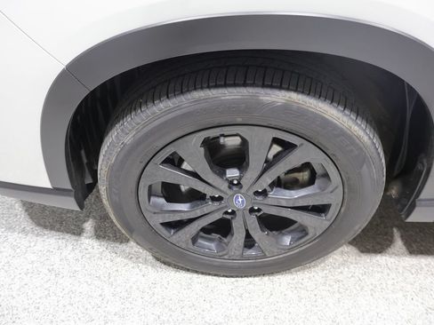 Used 2024 Subaru Forester Sport AWD/4WD image 9