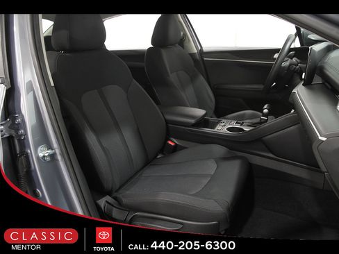 Used 2022 Kia K5 LXS FWD image 16