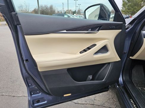 Used 2023 INFINITI QX60 Sensory w/ Vision Package image 24