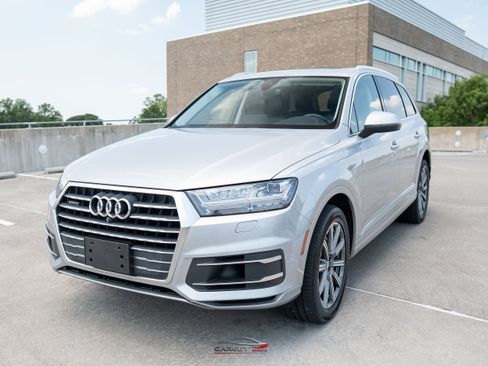 Used 2019 Audi Q7 3.0T Premium Plus AWD/4WD image 3