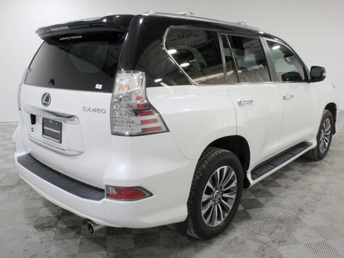 Used 2023 Lexus GX 460 Luxury w/ Accessory Package AWD/4WD image 41