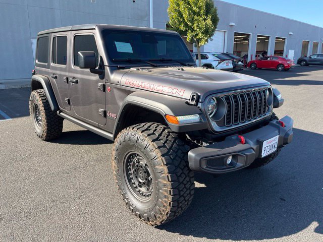 Used 2026 Jeep Wrangler Unlimited Rubicon AWD/4WD image 1