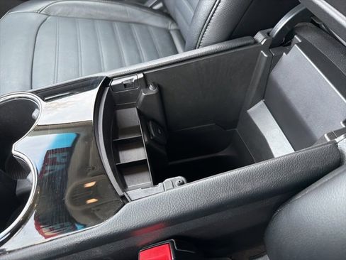 Used 2017 Ford Edge SEL w/ Equipment Group 201A image 22