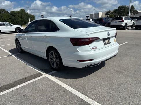 Used 2021 Volkswagen Jetta R-Line FWD image 3