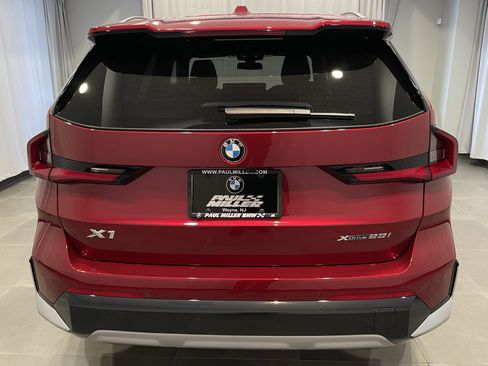 New 2026 BMW X1 xDrive28i w/ Convenience Package image 5