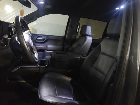 Used 2022 GMC Sierra 1500 SLT w/ SLT Premium Package image 9