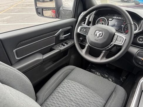 New 2026 RAM 2500 Big Horn AWD/4WD image 31