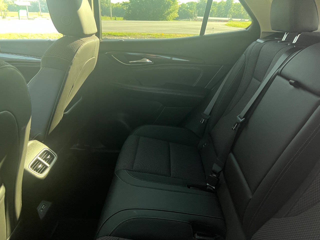 Used 2023 Buick Envision Preferred FWD image 13